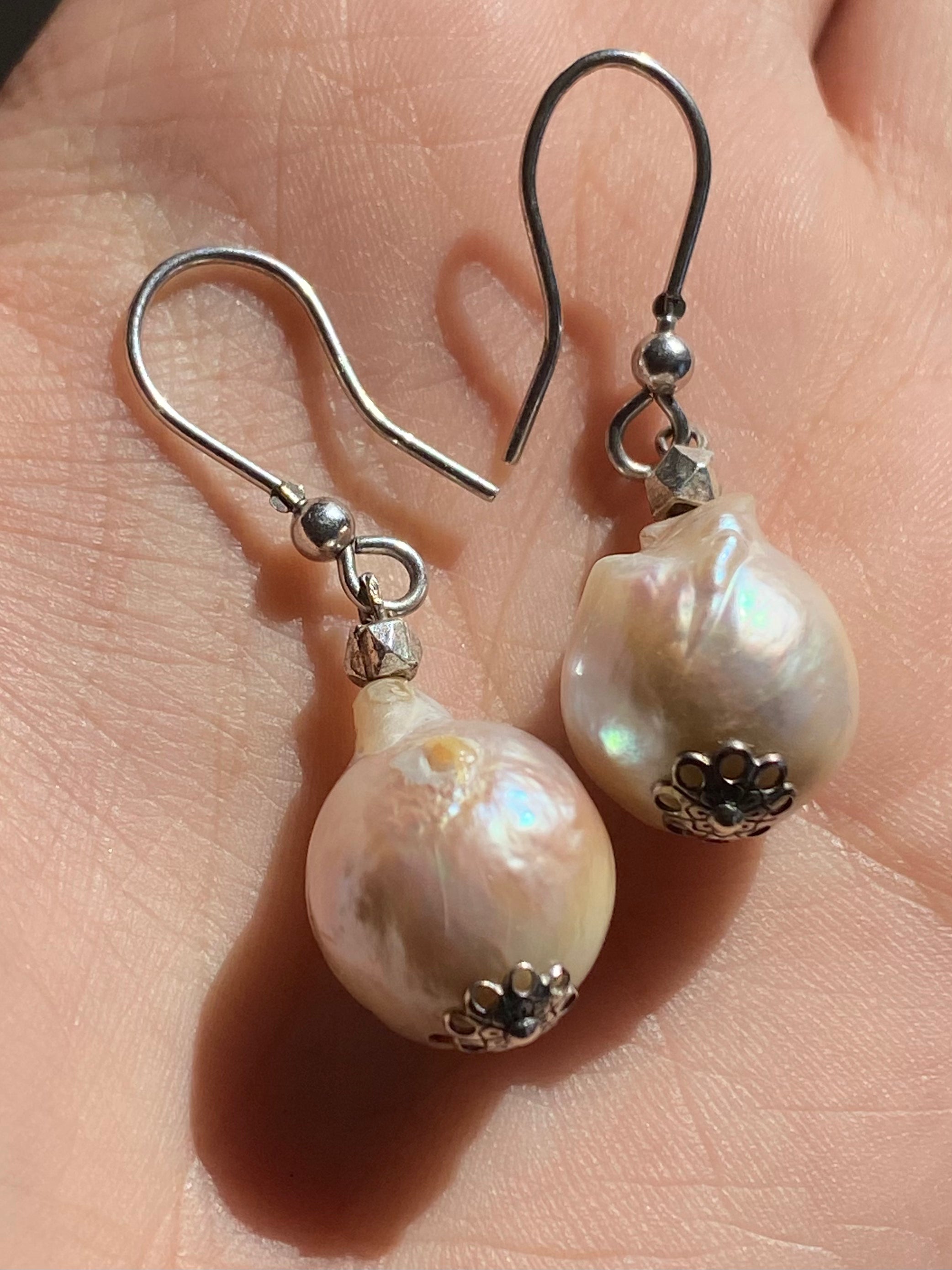 Siargao pearl earrings
